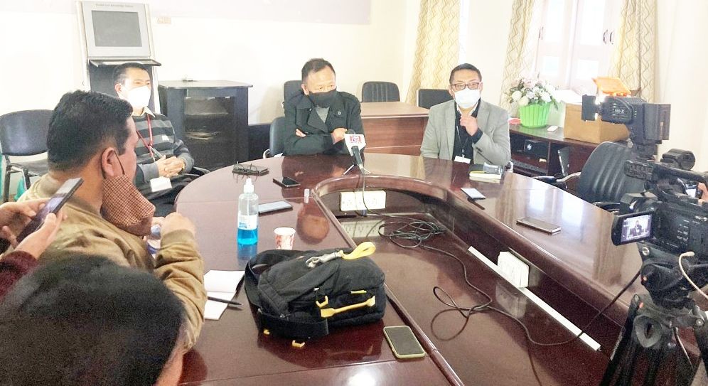 Mission Director, National Health Mission Nagaland, Dr Kevichusa Medikhru along with State Immunisation Officer, Dr Ritu Thurr and IDSP Nodal Officer, Dr Nyan Kikon during the press conference on December 17.
